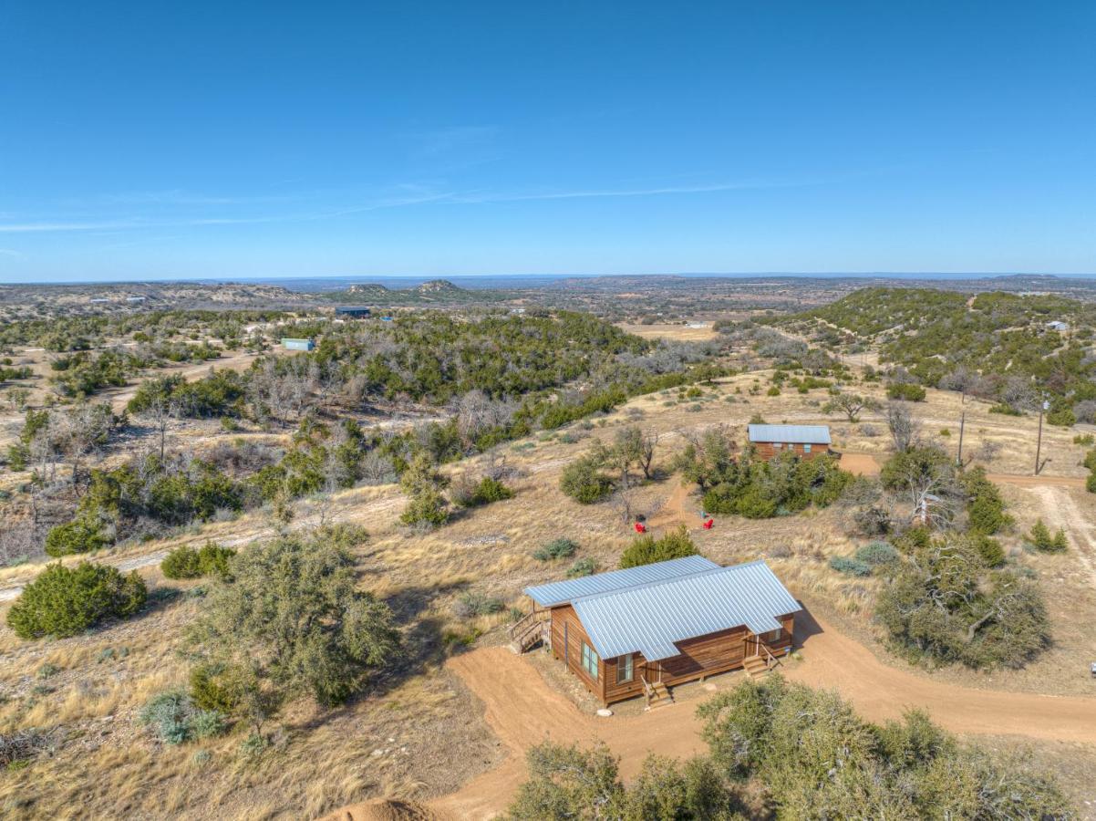Rocky Ridge Cedar Cabin With Hot Tub & Amazing Views Crabapple Eksteriør billede